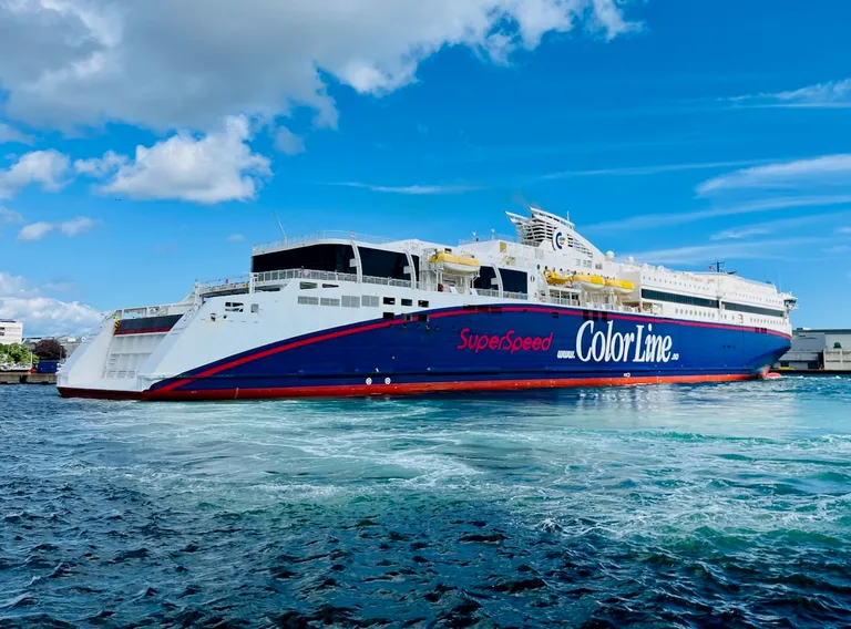 Forsidebilde til innlegget som viser Superspeed 2 legge til kai i Kristiansand
